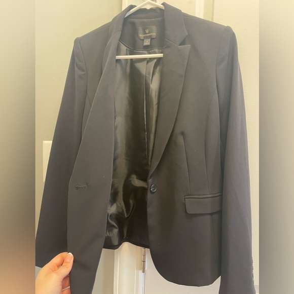 Worthington Jackets & Blazers - Worthington Black Blazer Size 6